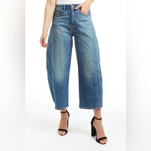 Tractr High Rise Barrel Crop Jean’s